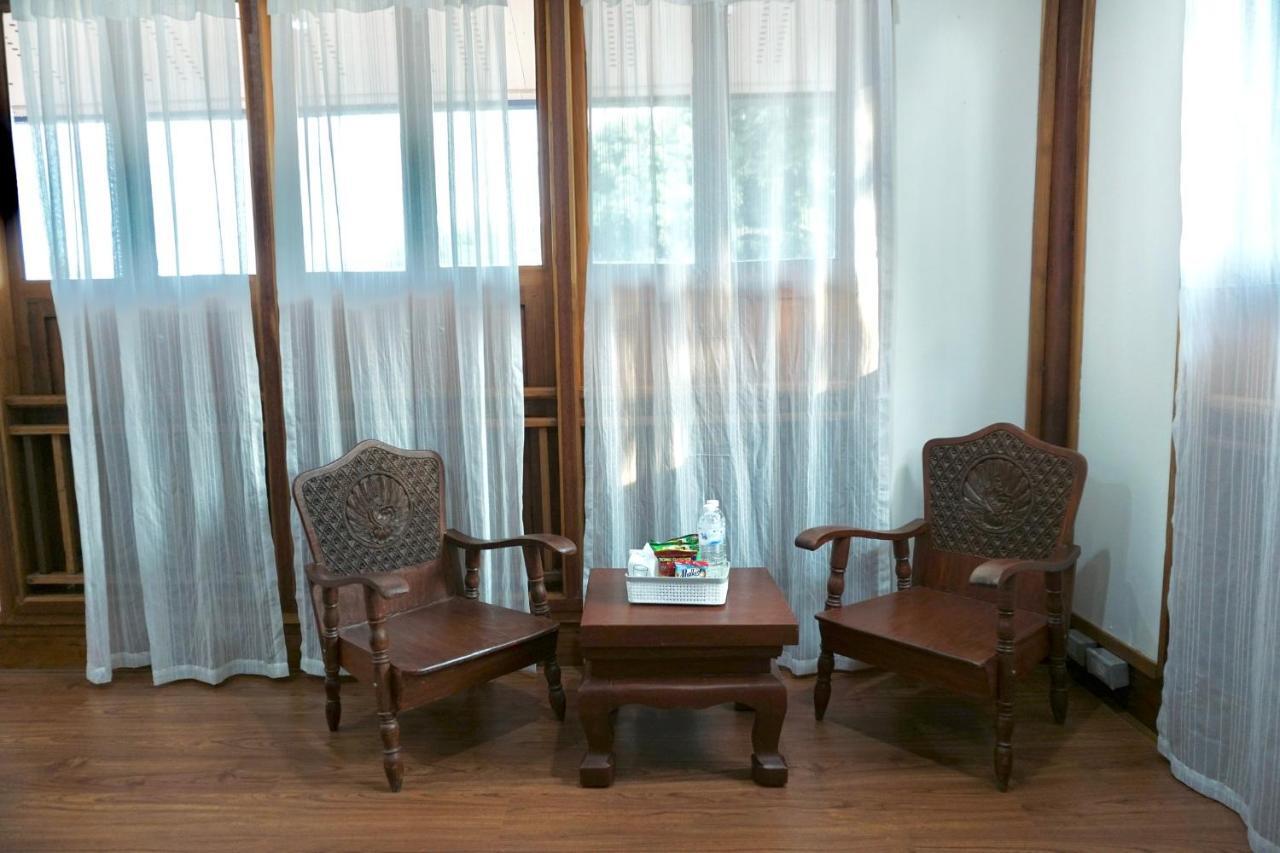 Tha Ma-O Bouteak Homestay - Self Check-In Lampang Ngoại thất bức ảnh